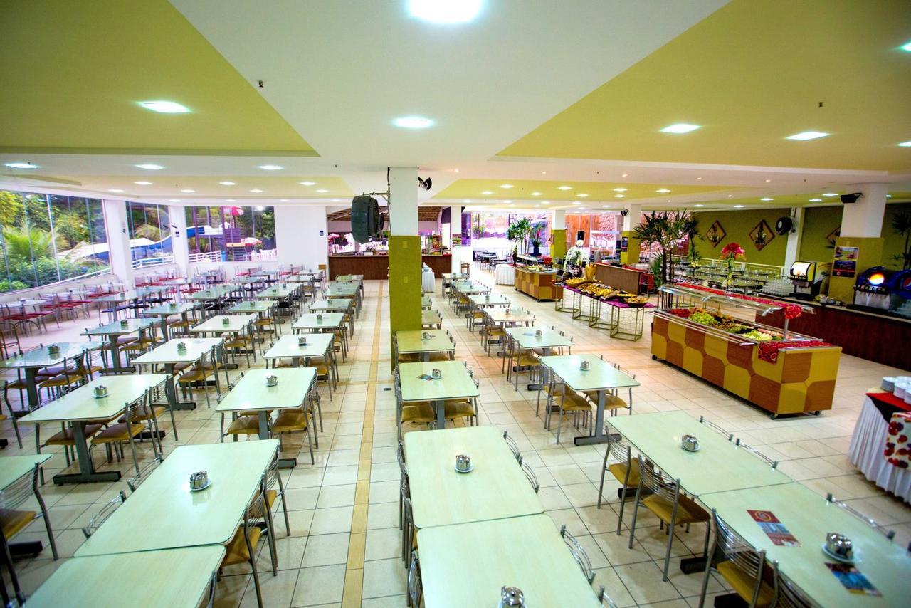 Golden Dolphin Grand Hotel - Flats กัลดัสโนวัส ภายนอก รูปภาพ